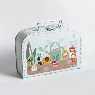 Grafiku kufříku pro malé zahradníčky jsem vytvořila pro @culina_botanica. Set semínek s odrůdami, které snadno vyrostou a...